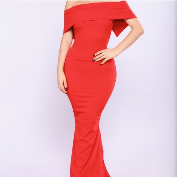 tight fitting formal dresses